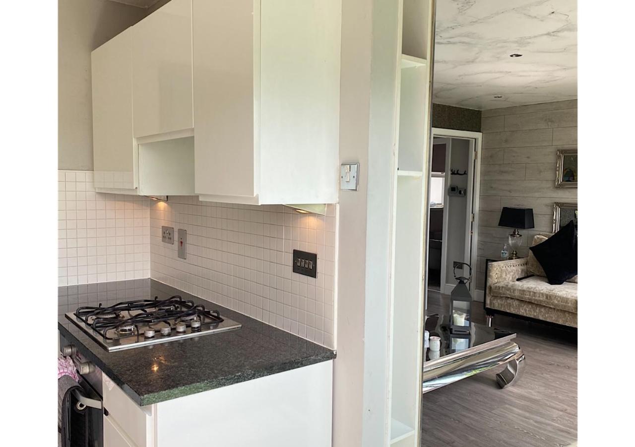 Glasgow Two Bedroom Penthouse Esterno foto