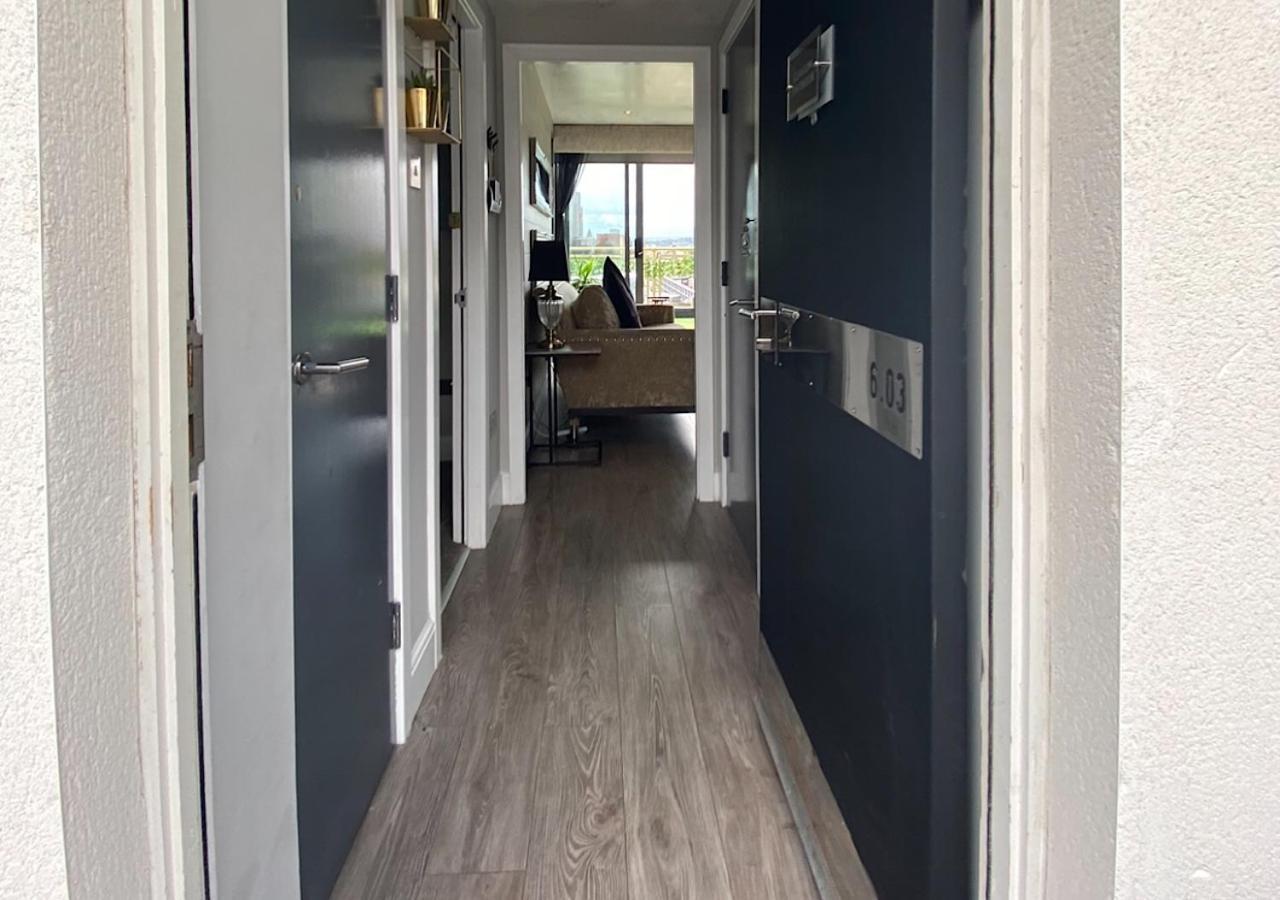 Glasgow Two Bedroom Penthouse Esterno foto