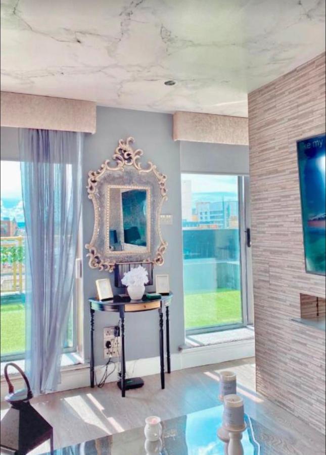 Glasgow Two Bedroom Penthouse Esterno foto