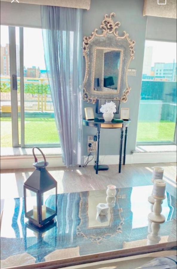 Glasgow Two Bedroom Penthouse Esterno foto